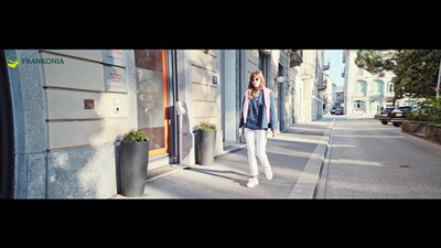Doppelreihiger Blazer, Brigitte von Schönfels