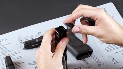 Schlittenabdeckplatte Racking Cover Plate, Glock