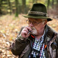 Edelholzmundblatter mit Mauspfeife, Weisskirchen
