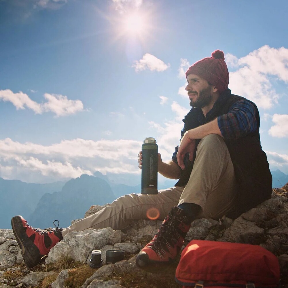 Isolierflasche, Thermos