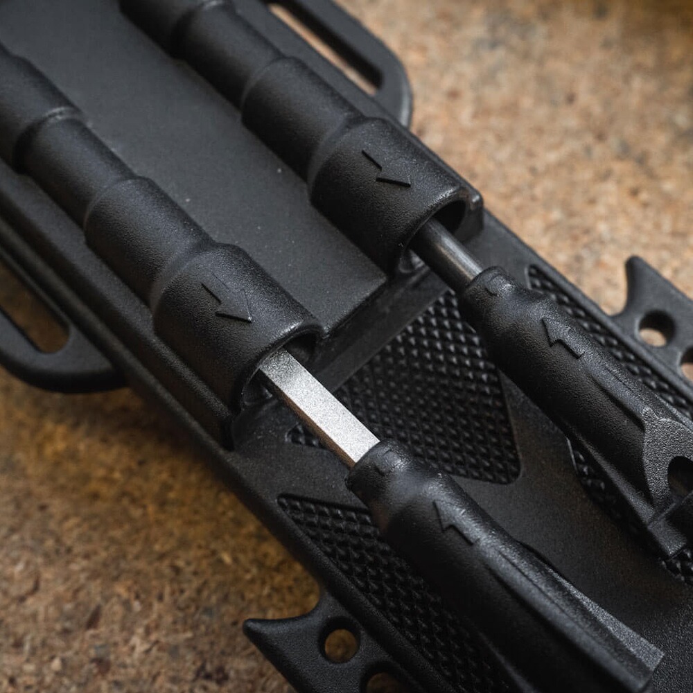 Messer M-Spec Survival, Magnum by Böker