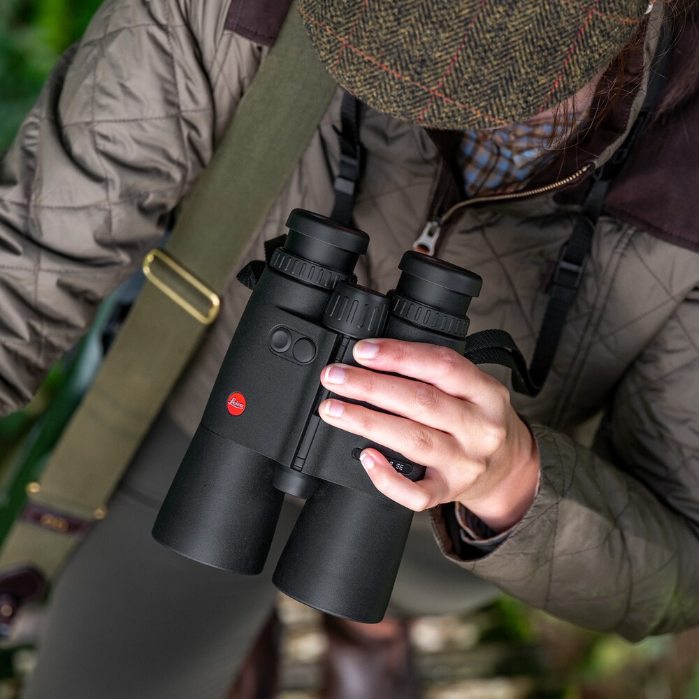 Fernglas mit Entfernungsmesser Geovid R SE 8x42, Leica