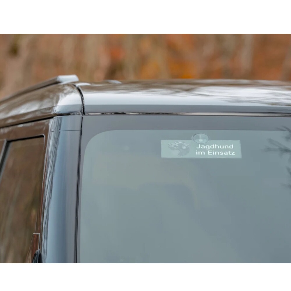 Schild mit Saugnapf - Hund im Einsatz, WILDE HILDE