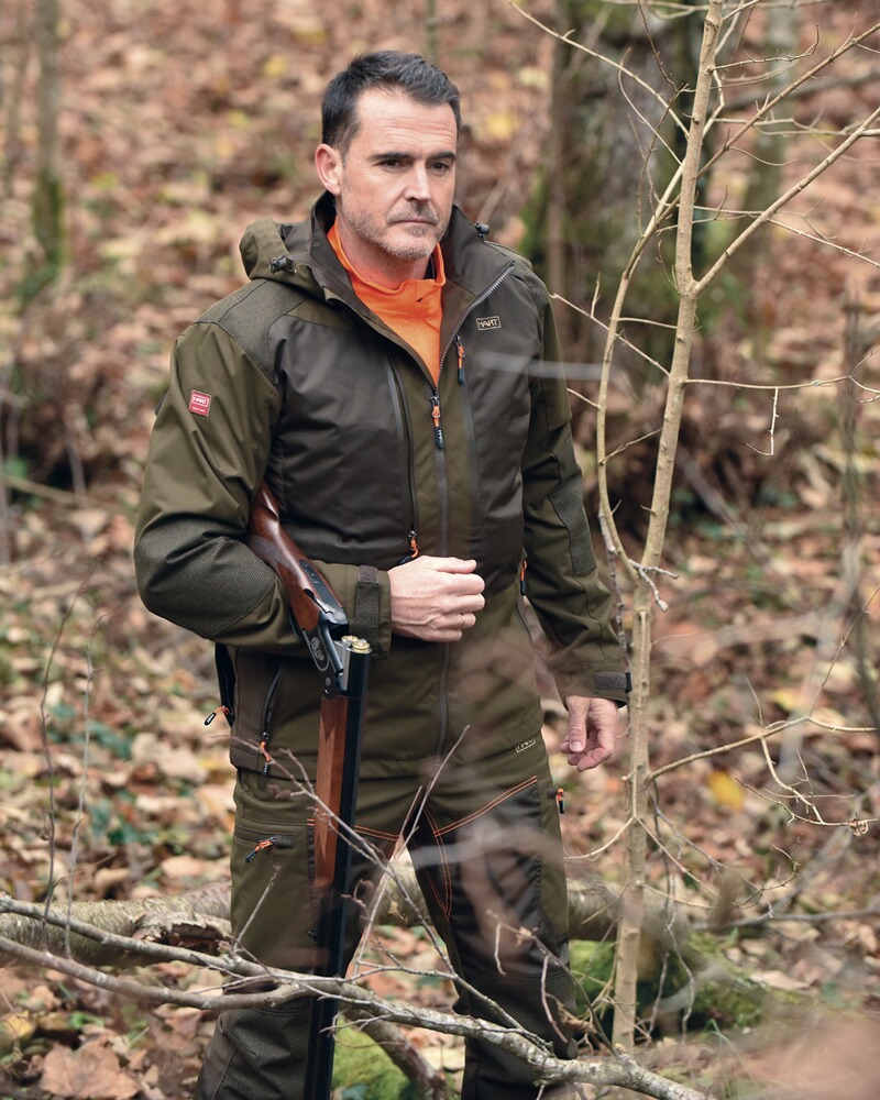 Jacke Aran, Hart