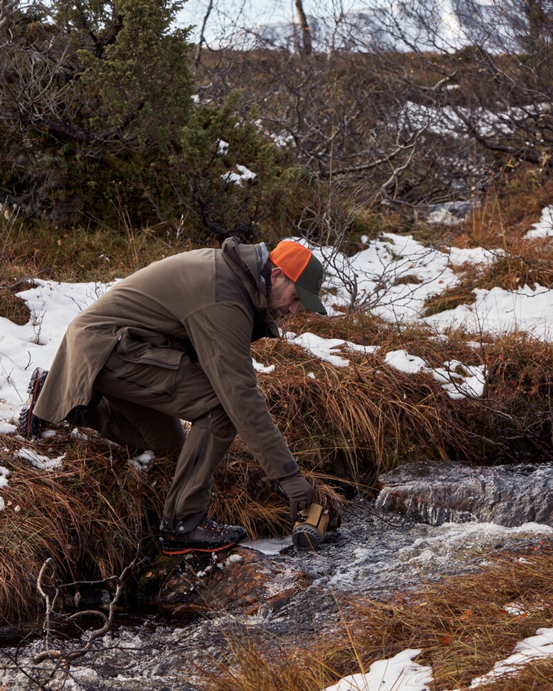 Anorak Pointer Pro, Chevalier