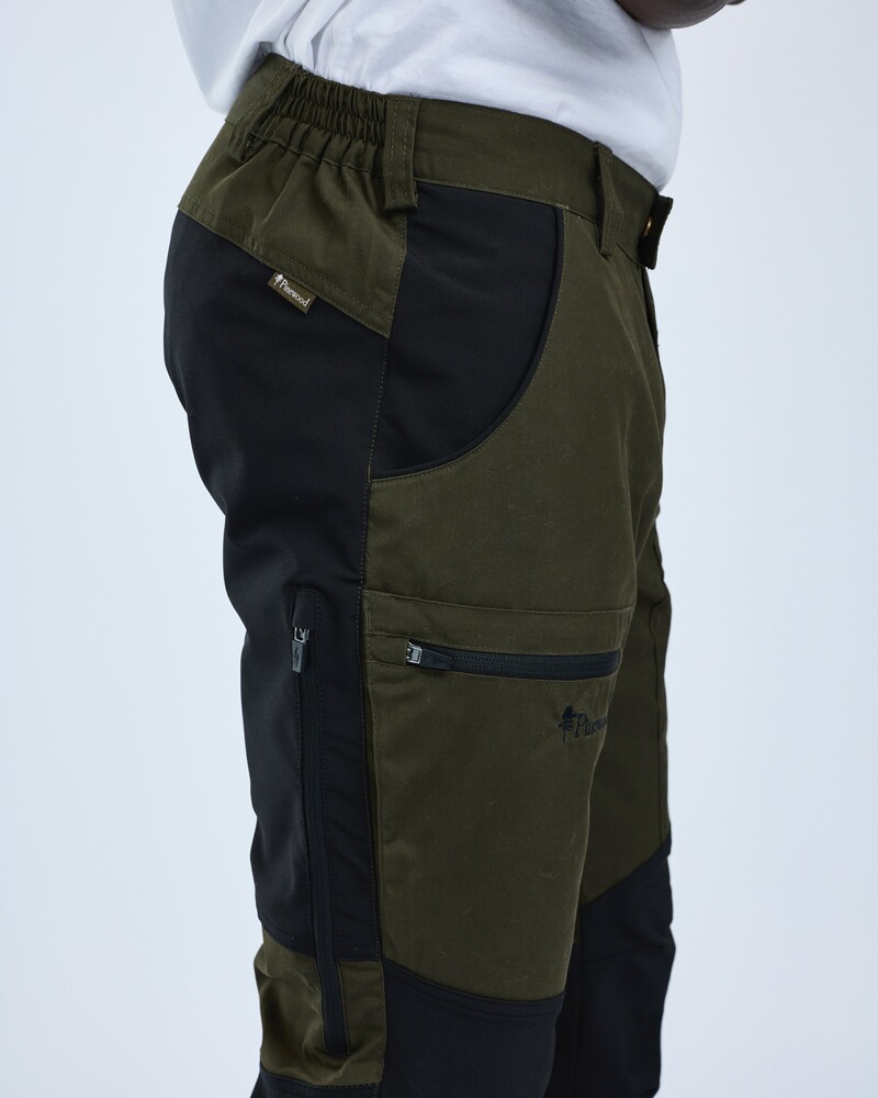 Hose Caribou TC, Pinewood