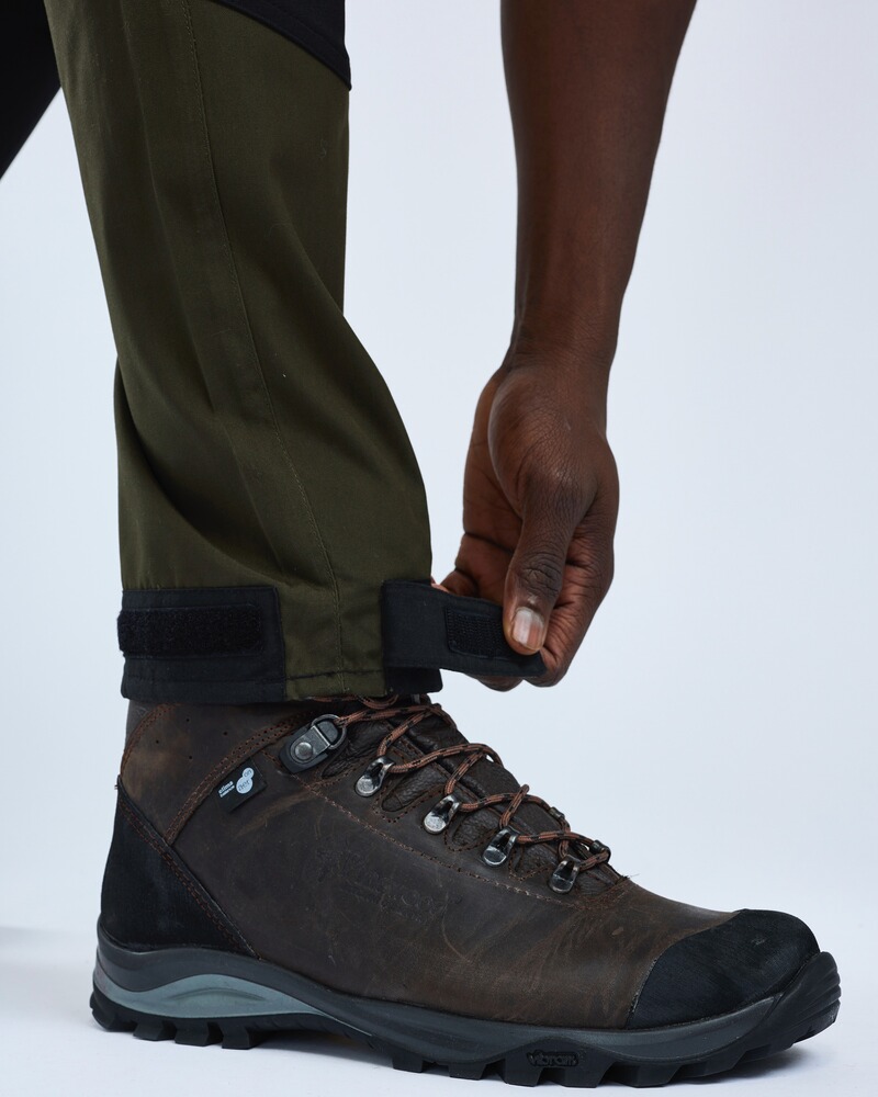 Hose Caribou TC, Pinewood