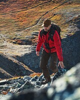 Hose Asmund, Härkila