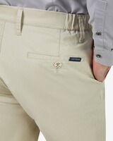 Chino Foxx, Club of Comfort