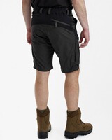 Shorts Strike, Deerhunter
