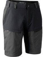 Shorts Strike, Deerhunter