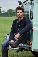 Links-Links-Strickjacke, Luis Steindl