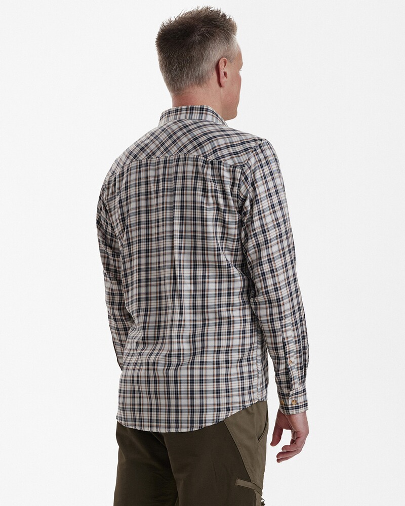 Hemd Jose, Deerhunter