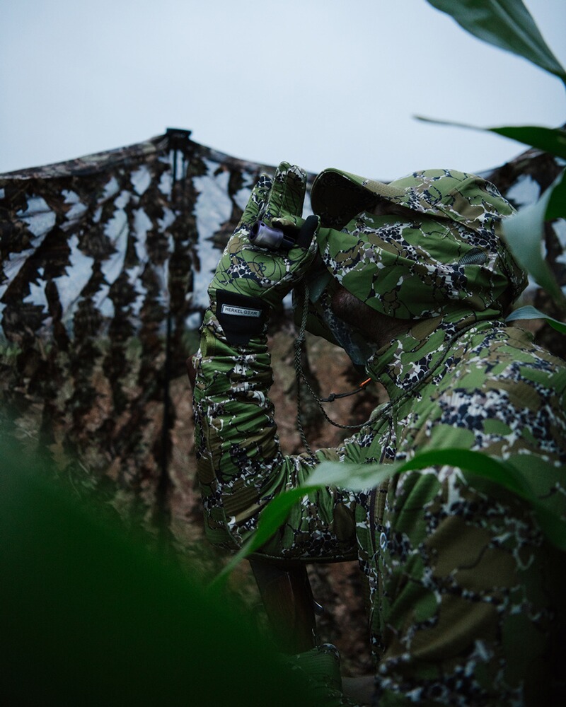 Bushshirt Infinity-Forest, Merkel Gear