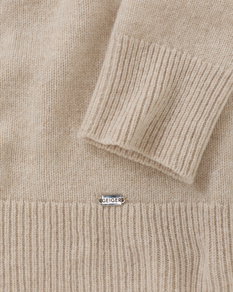 Rundhals-Pullover, Geiger