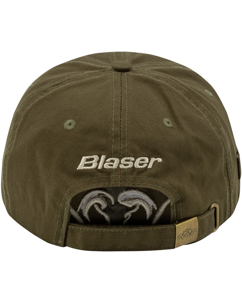 Cap Argali, Blaser Outfits