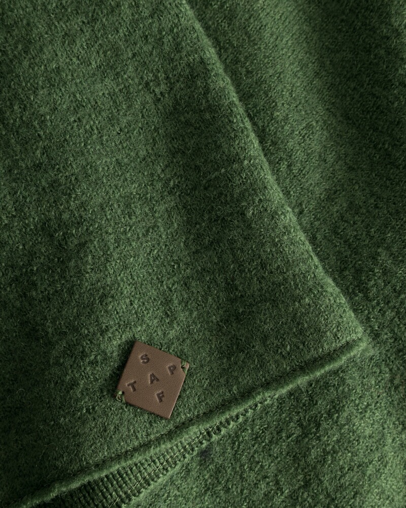 Reversmantel Alisia, Stapf