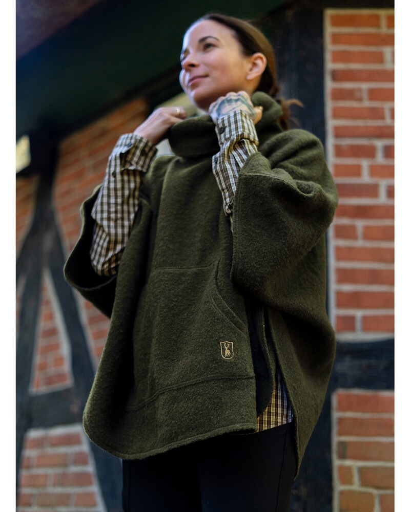 Damen Poncho Wilder, Deerhunter