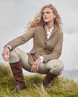 Blazer, Brigitte von Schönfels