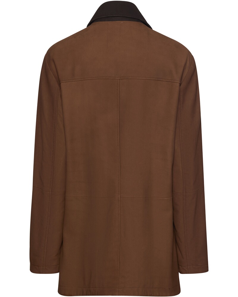 Lange Lederjacke, Brigitte von Schönfels