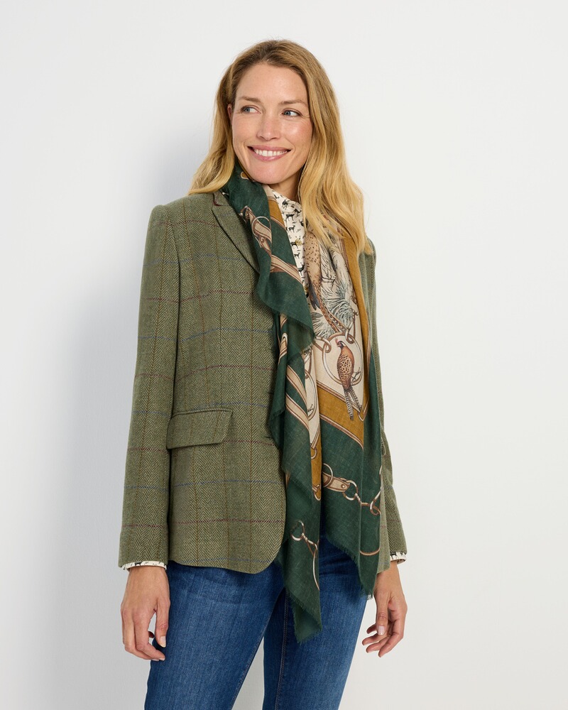 Essential Longblazer, Brigitte von Schönfels