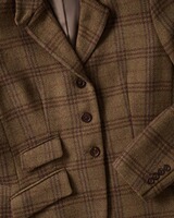 Essential Tweedblazer, Brigitte von Schönfels