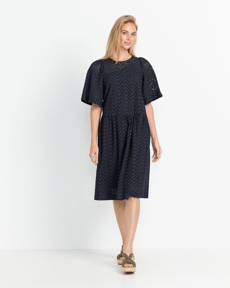 Kleid mit Lochmuster, Seidensticker