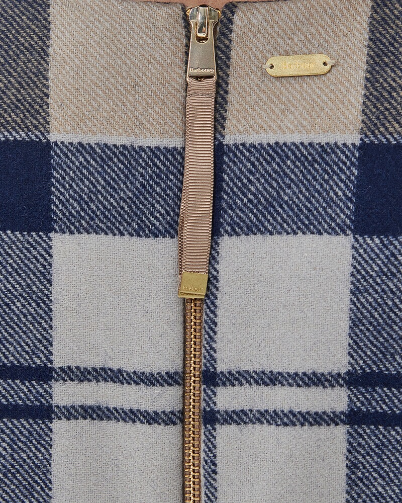 Karokleid Nancy, Barbour