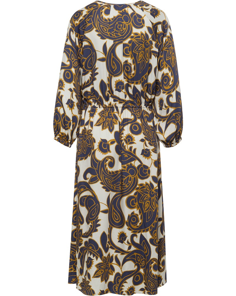 Satinkleid, Seidensticker