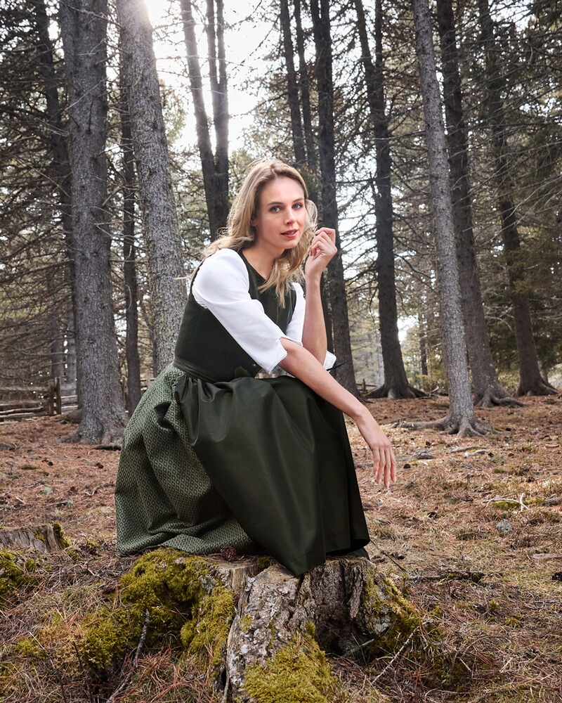 Dirndlbluse mit Spitzenborte, Luis Steindl