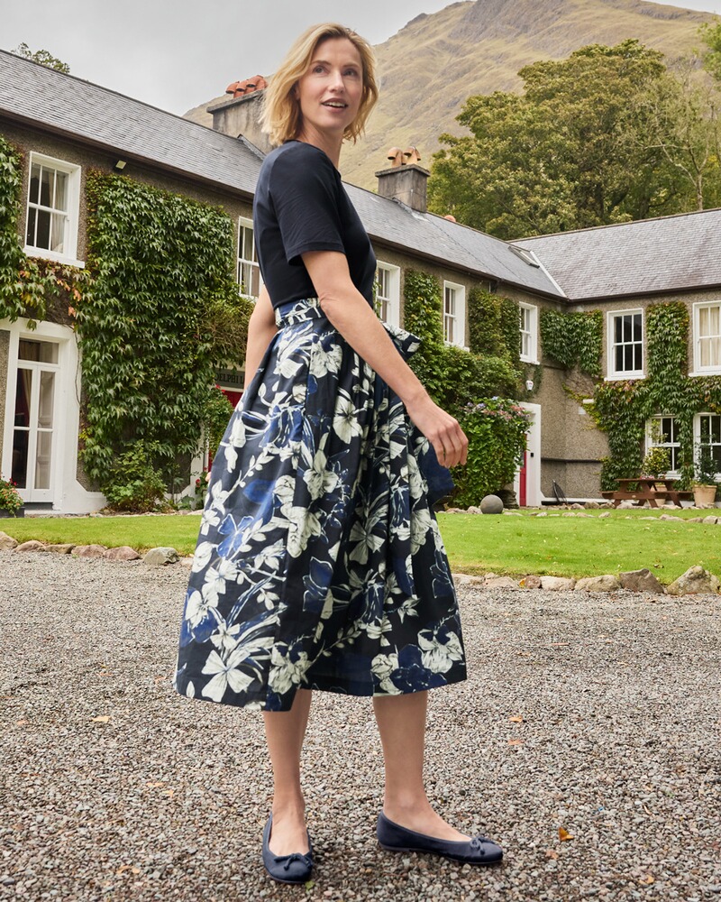 Kleid mit floralem Rock, HIGHMOOR