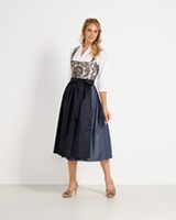 Langes Dirndl mit Stickereien, Berwin