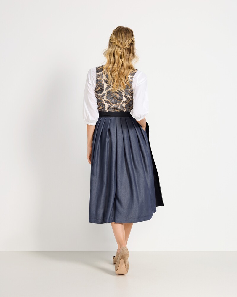 Langes Dirndl mit Stickereien, Berwin