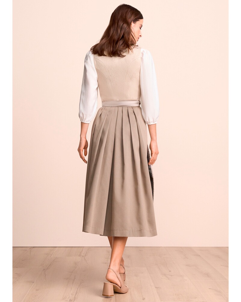 Langes Dirndl, Krüger Collection