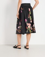 Geblümter Rock, REITMAYER