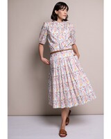 Faltenrock, White Label