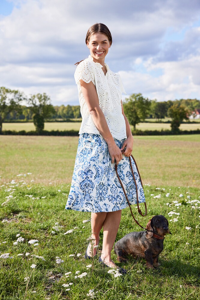 Bluse mit Lochstickerei, REITMAYER