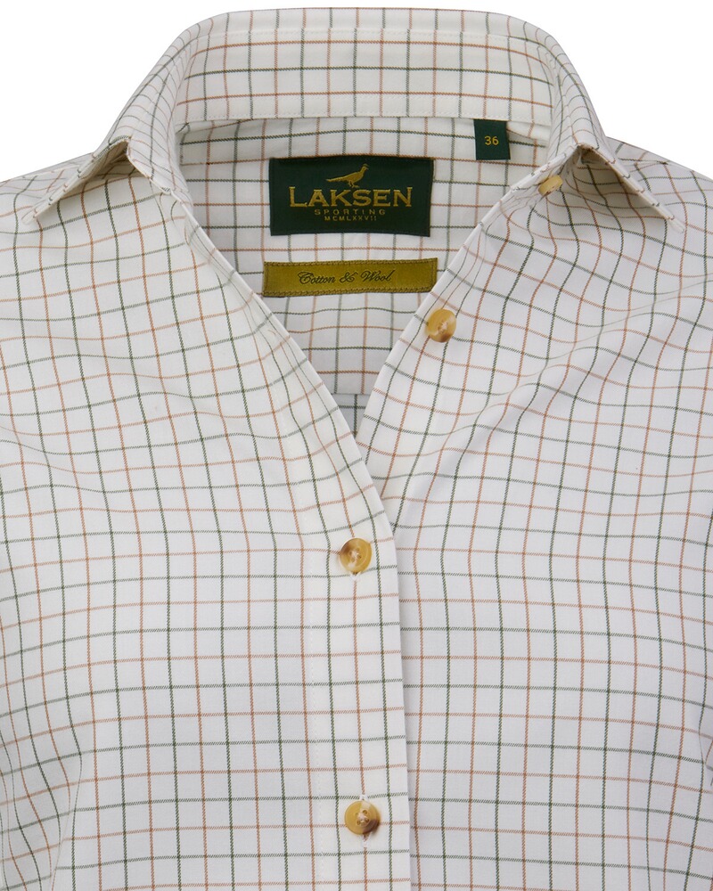Bluse Iris, Laksen