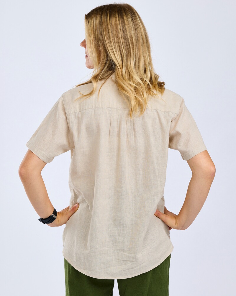 Halbarm-Bluse Värnamo, Pinewood