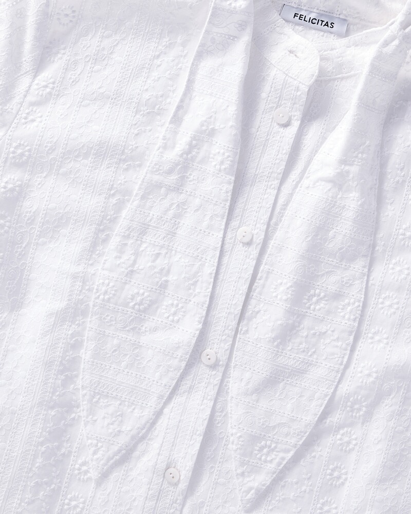 Kurzarm-Stehkragenbluse Beline, FELICITAS