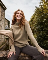 Kaschmir Stehkragenpullover, Brigitte von Schönfels