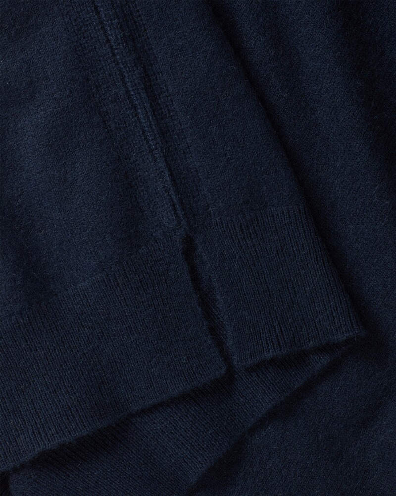 Kaschmir V-Pullover, Brigitte von Schönfels