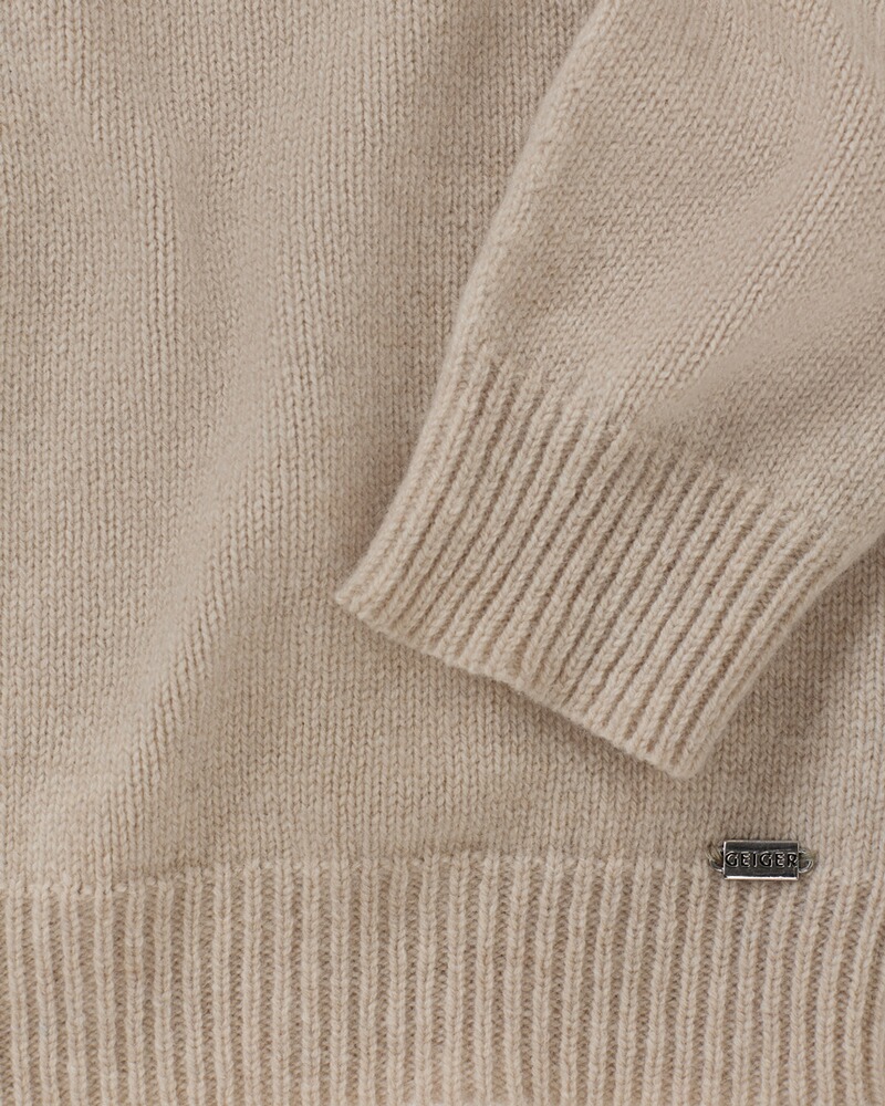 Stehkragen-Pullover, Geiger
