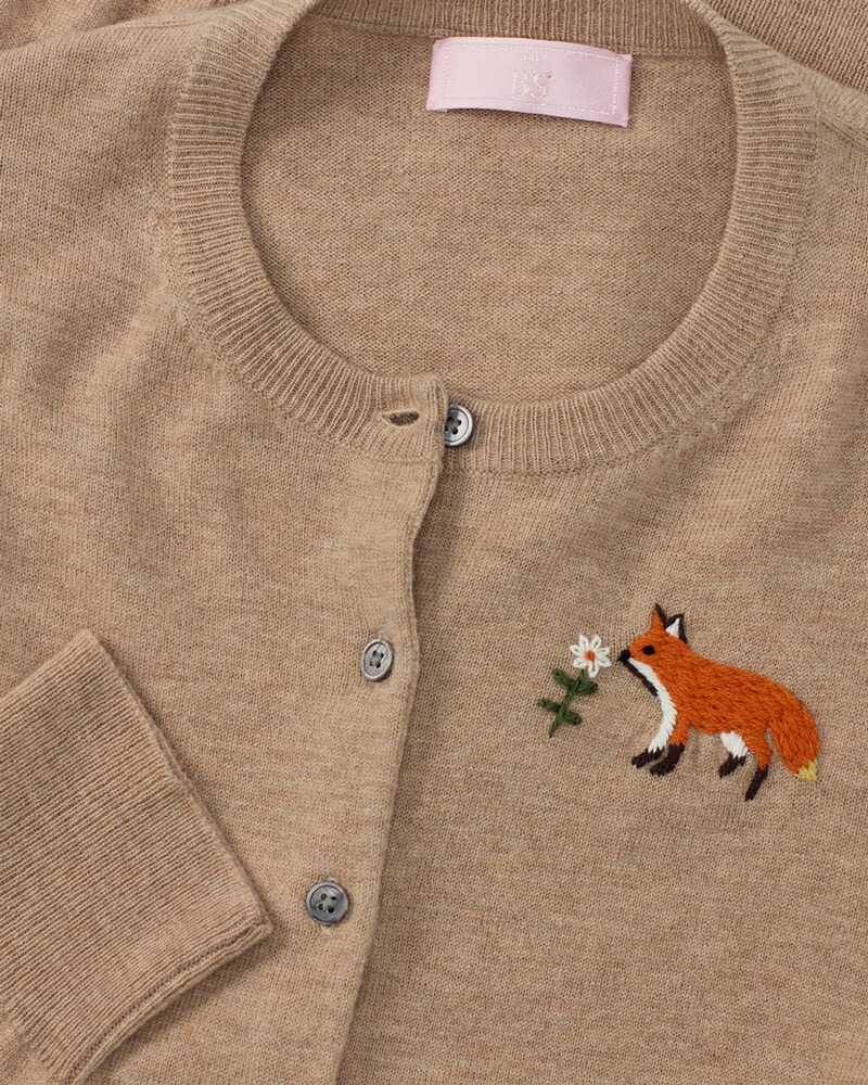 Cardigan mit Fuchsmotiv, Brigitte von Schönfels
