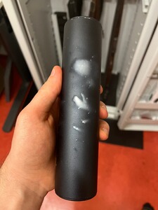 Bewertungsbild zu der Überschrift Gute Dämpfleistung leider löst sich die Eloxal-Beschichtung